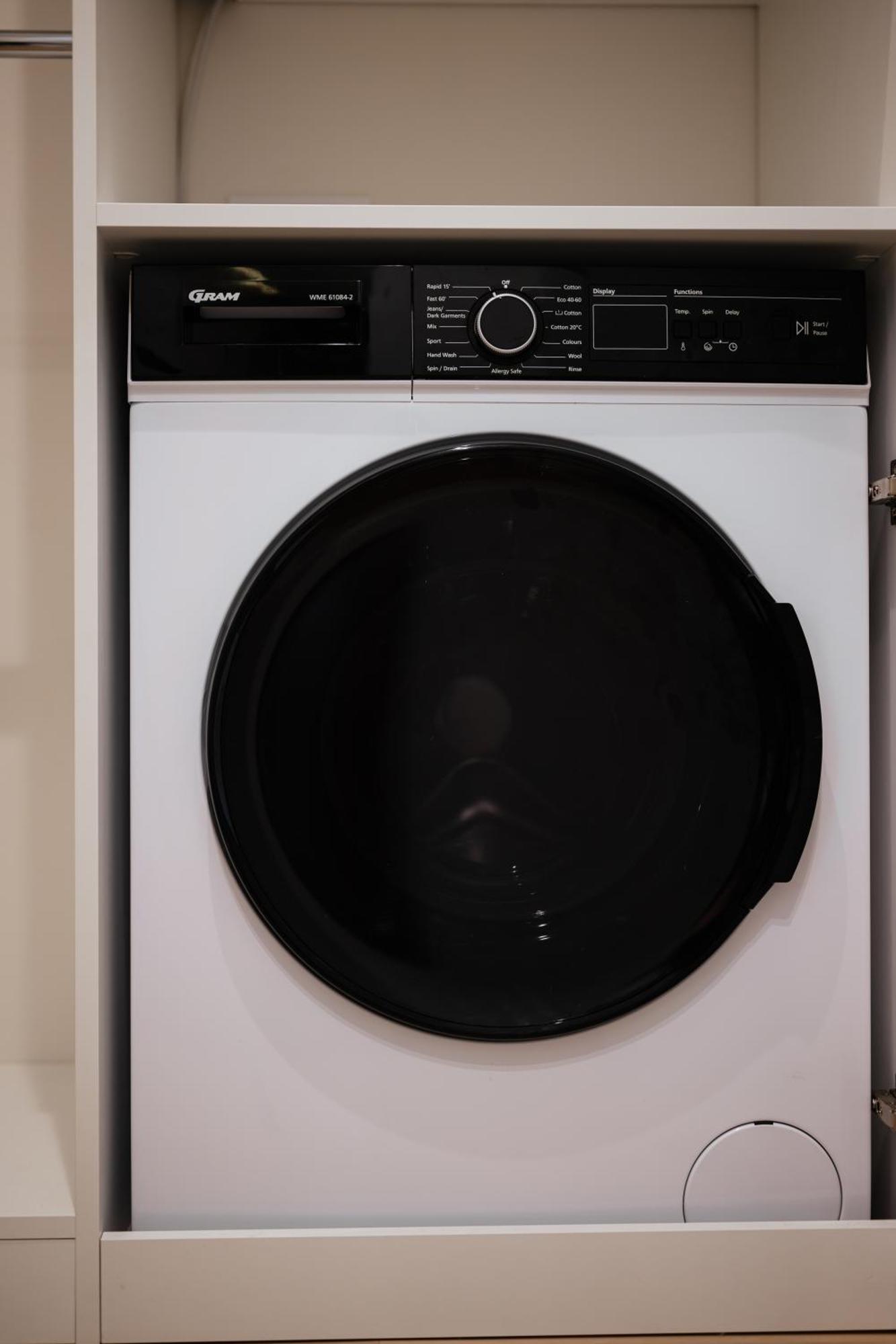 אוזהורוד Мм Group Apartment מראה חיצוני תמונה