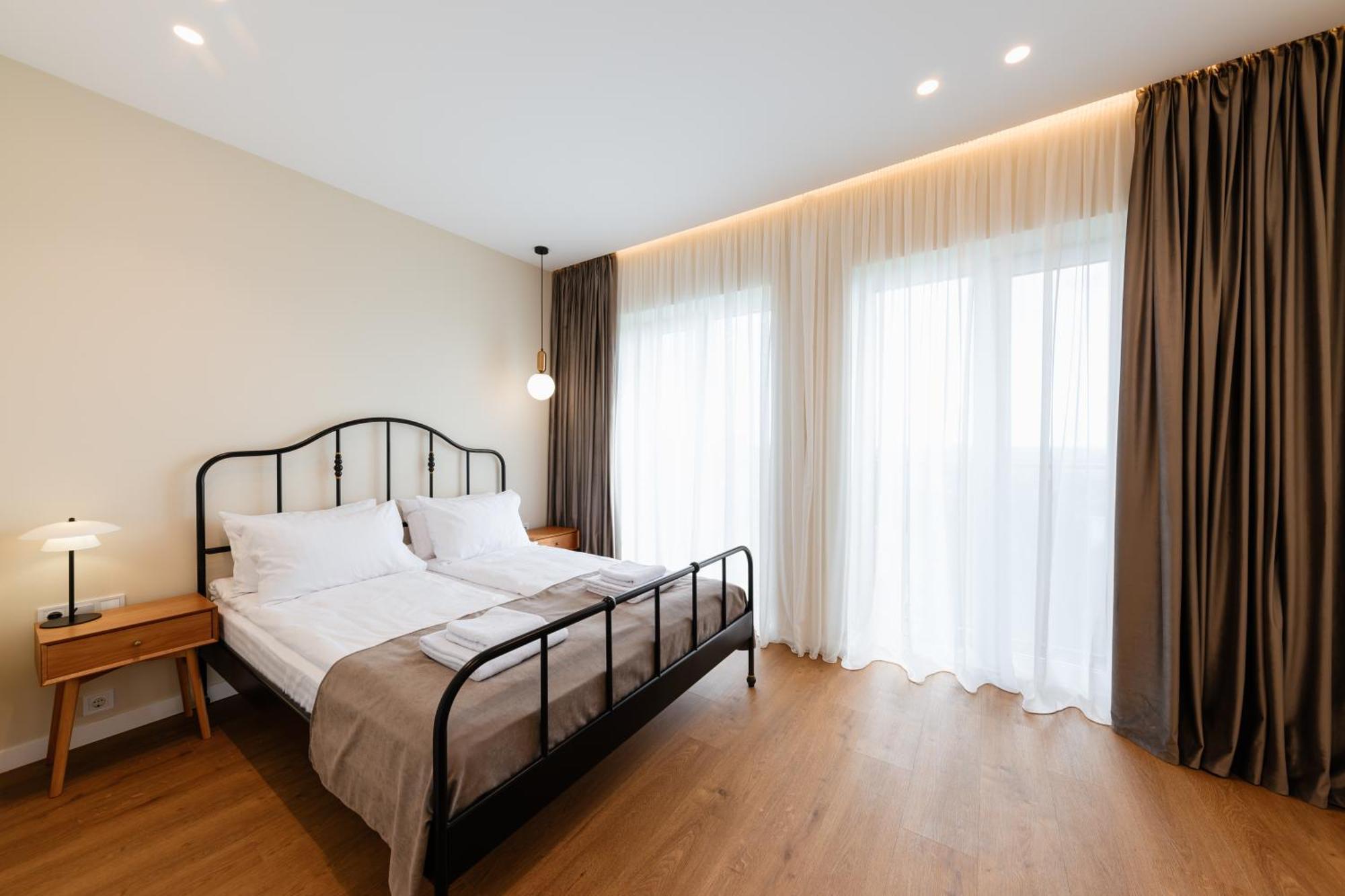 אוזהורוד Мм Group Apartment מראה חיצוני תמונה