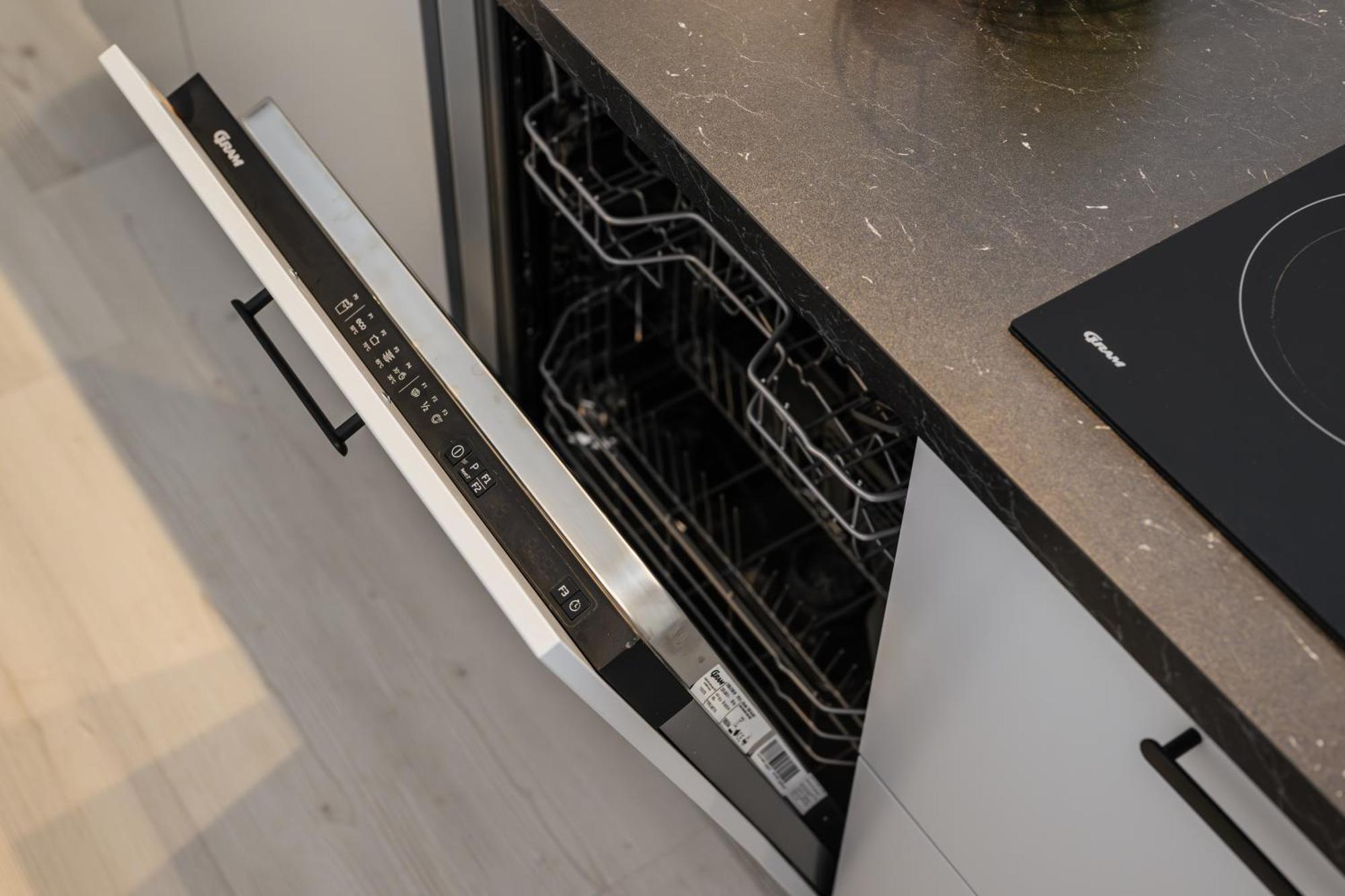 אוזהורוד Мм Group Apartment מראה חיצוני תמונה